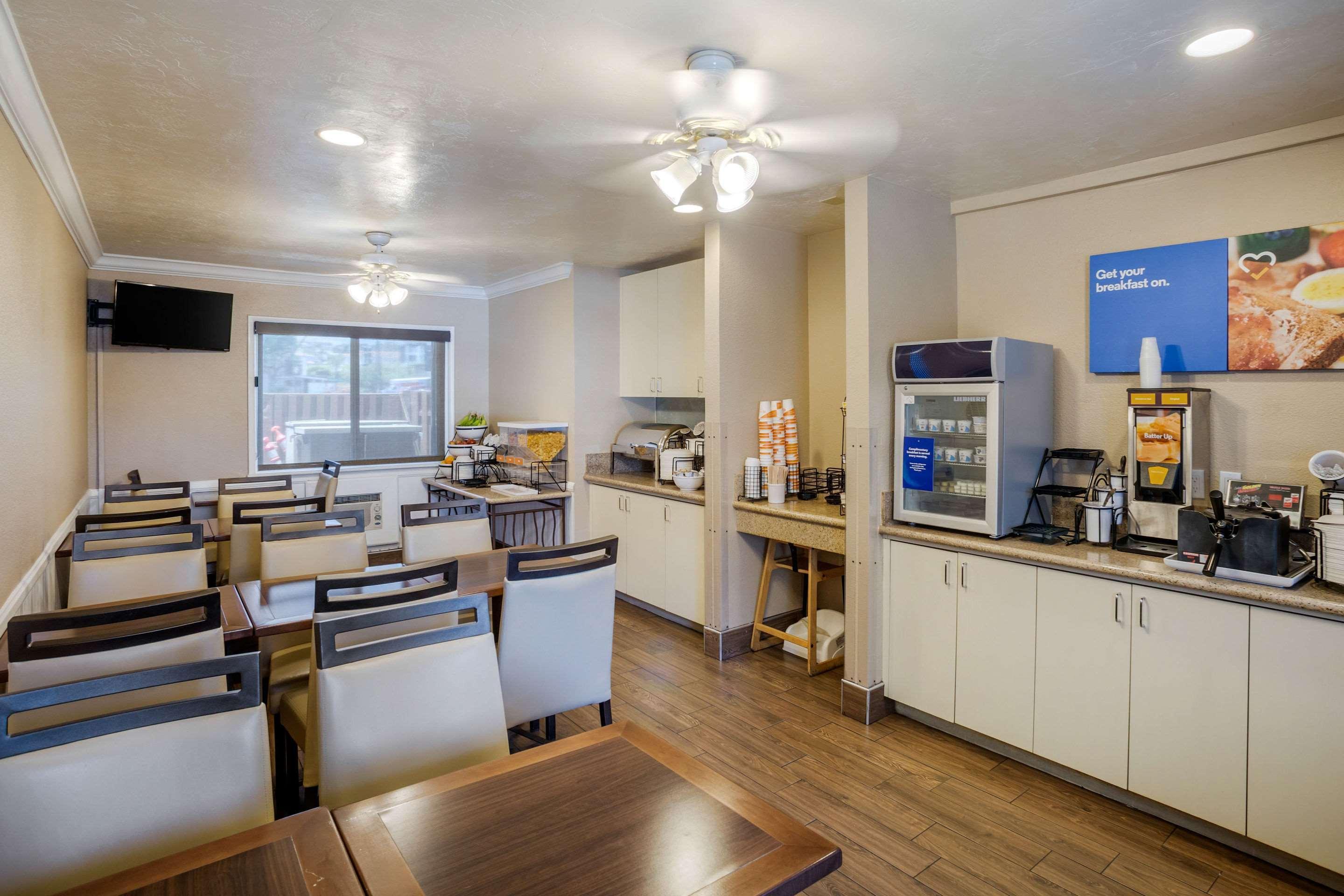 Comfort Inn San Diego Airport At The Harbor Ngoại thất bức ảnh