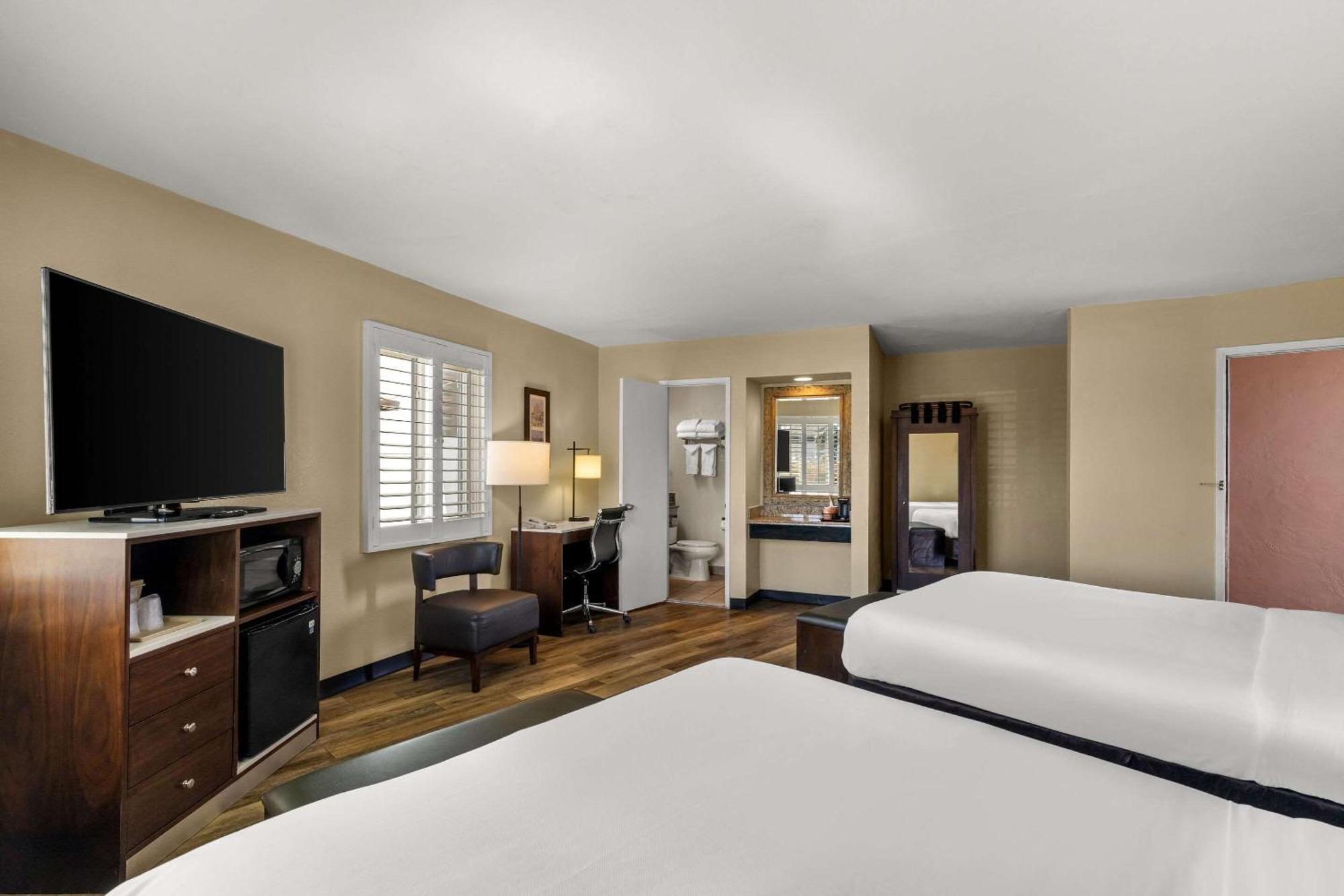 Comfort Inn San Diego Airport At The Harbor Ngoại thất bức ảnh