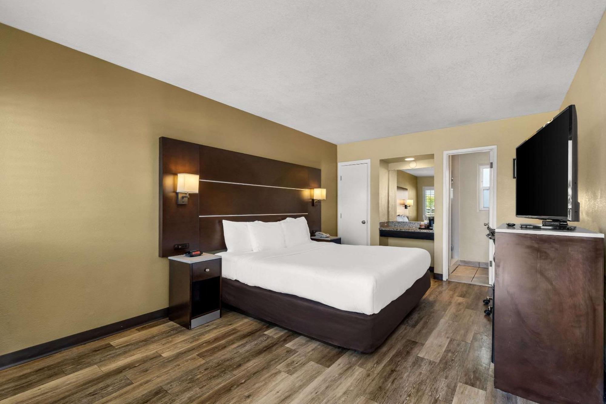 Comfort Inn San Diego Airport At The Harbor Ngoại thất bức ảnh